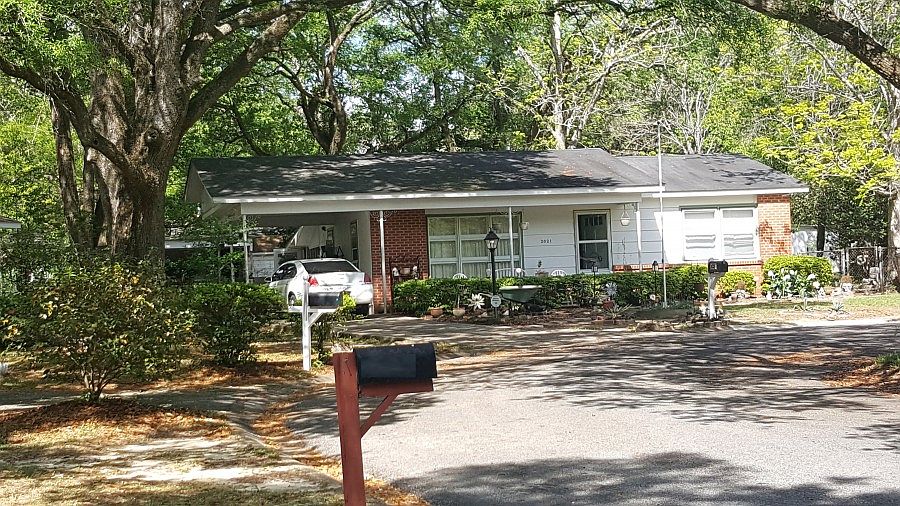 2nd image of 2021 Holleman Dr