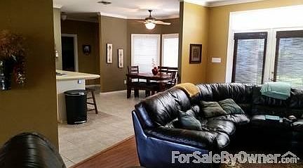 3rd image of 203 Woodmont Dr
