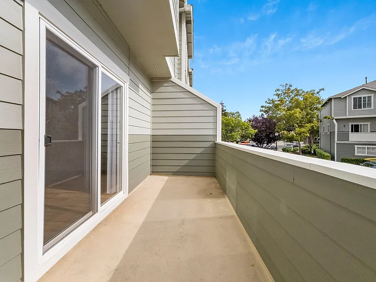 Westbridge — Photo 10