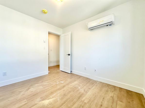 2 bedroom rental in Burnaby — photo 21