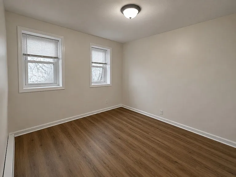 217 E Whitesboro St — Photo 21