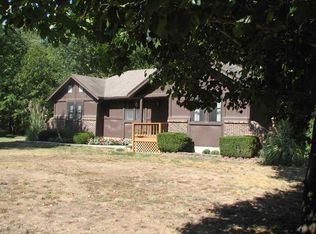 22359 Hansen Ave, Warsaw, MO 65355