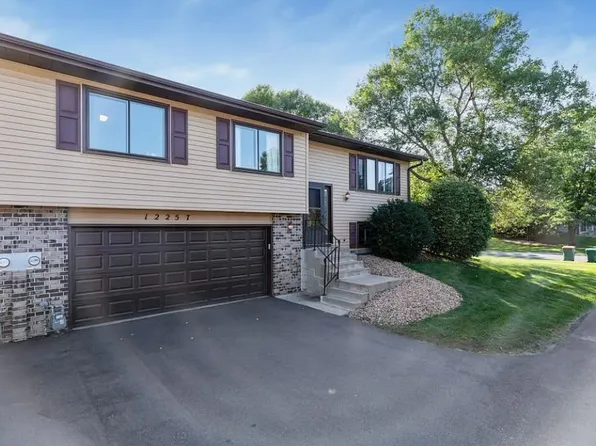 12257 Fillmore St NE, Blaine, MN 55434