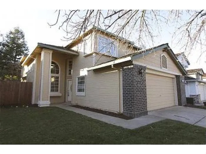 8621 Shadow Crest Cir photo 1