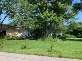 4204 Walnut Tree St, Saint Peters, MO 63376