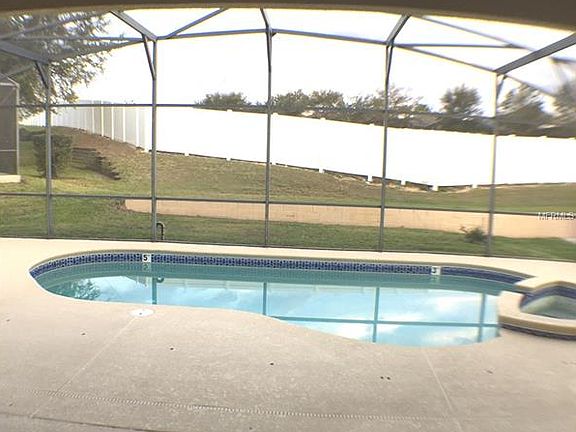 2nd image of 538 Pineloch Dr