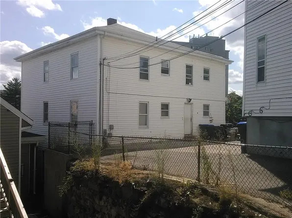 217 Plainfield St, Providence, RI 02909