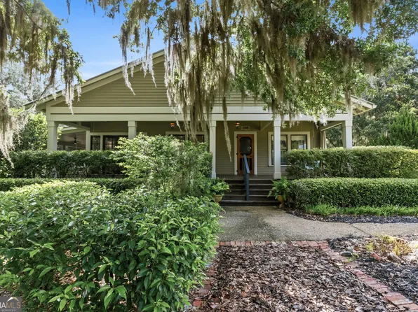 208 Bartlett St, Saint Marys, GA 31558