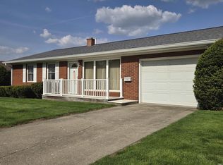 1110 Sunset Dr, Logansport, IN 46947
