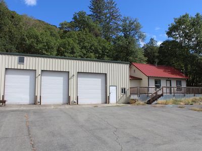 5284 N River Rd, Rogue River, OR, 97537