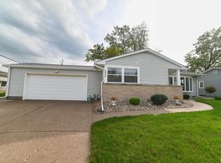 3812 19th Ave, Moline, IL 61265