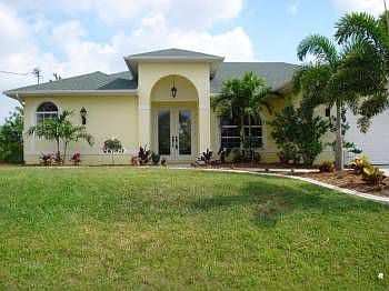 1st image of 1006 NW 22nd St