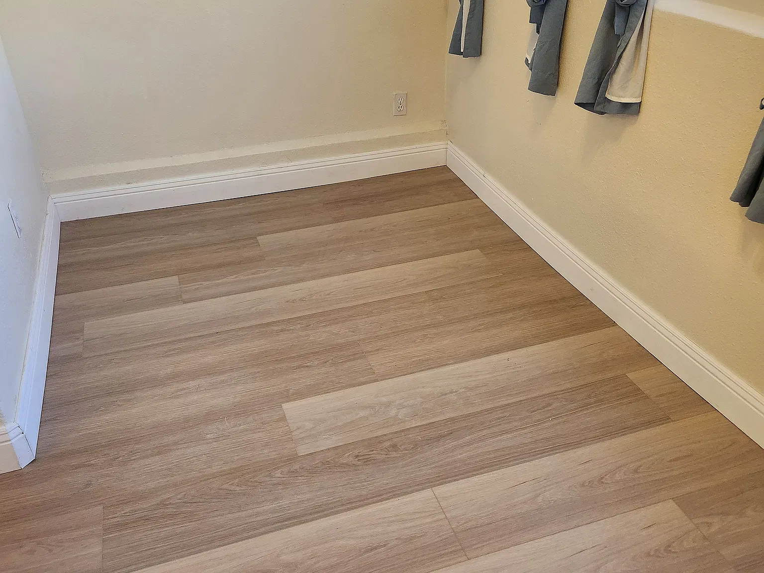 1 bed, 166 sqft, $1,000 — Photo 4