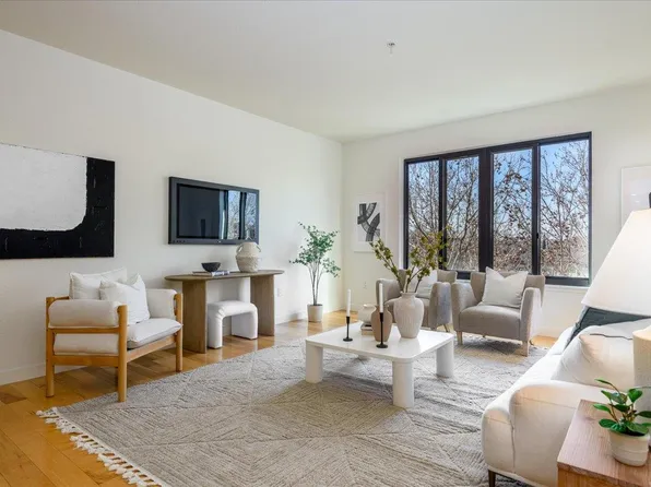 88 Bush St Unit 3203, San Jose, CA 95126