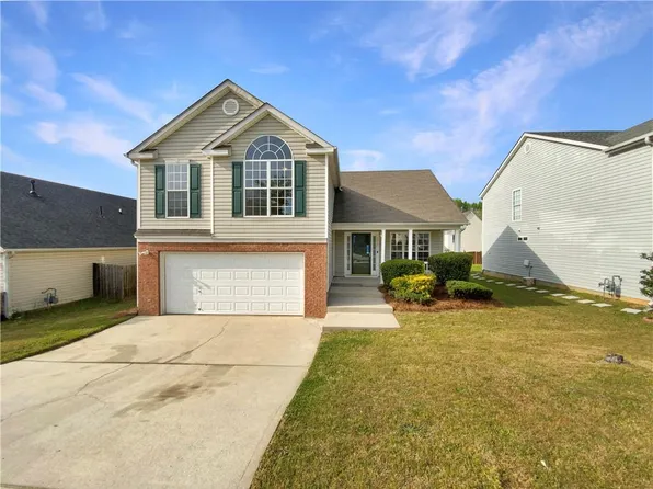 3382 Waggoner Pl, Rex, GA 30273