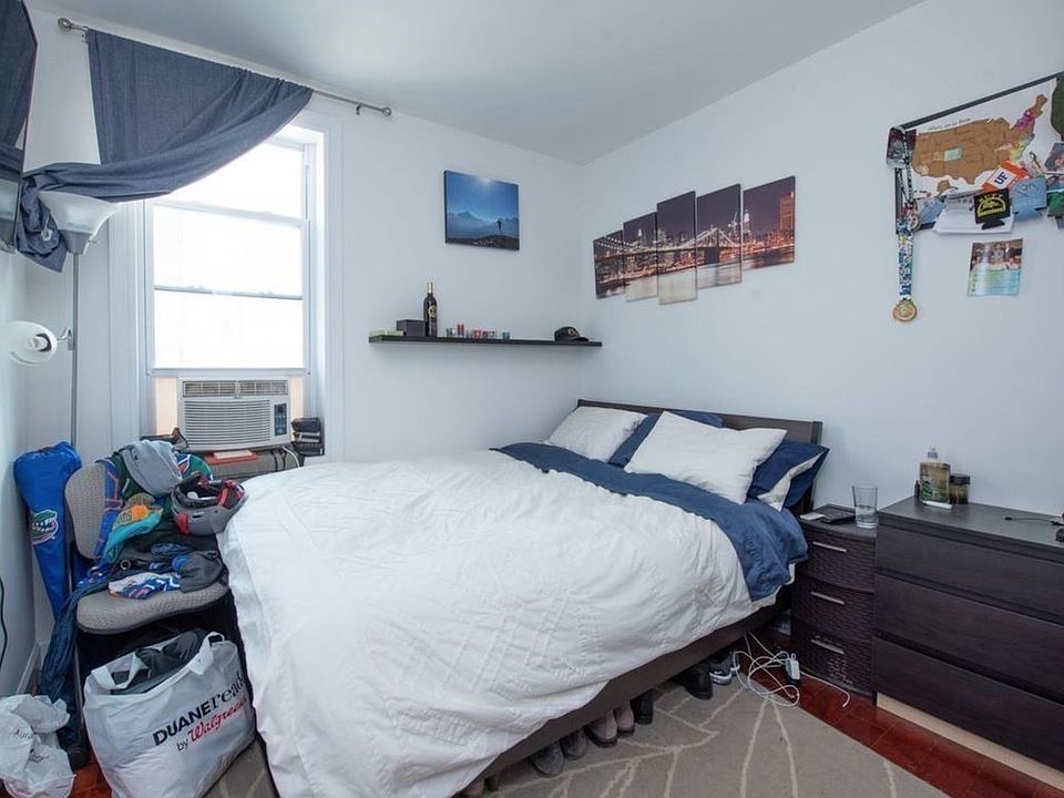 1st image of 342 E 20th St #43