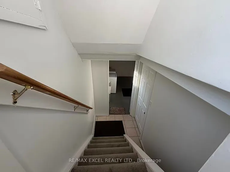 83 Marilake Dr #BASEMENT — Photo 6