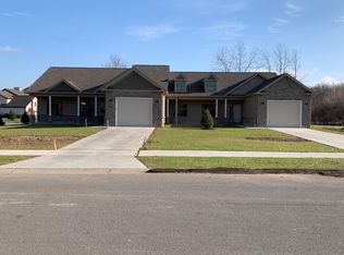 725 Northridge Dr, Lewiston, NY 14092