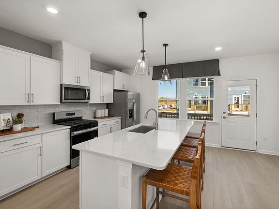 Kitchen with Large Island