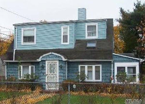 1st image of 3 Elderberry Ln