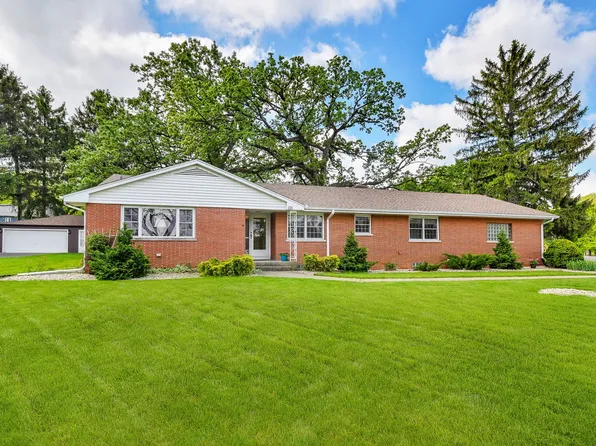 101 Marsch Ave, Montgomery, IL 60538