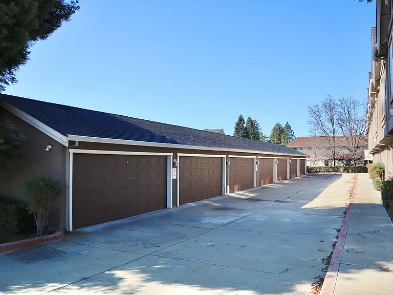 20209 Redwood Rd, Castro Valley (Downtown Castro Valley) — Photo 20
