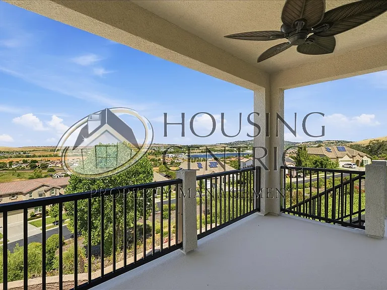 7242 Breaker Point Way — Photo 19