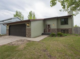 1722 4th Ave E, West Fargo, ND 58078