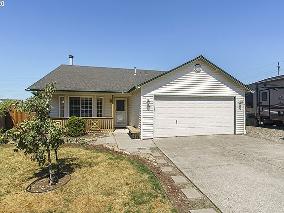 3rd image of 16008 NE 47th St