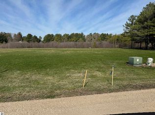 Capa Bran Ter #7, Elk Rapids, MI 49629