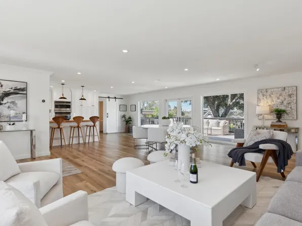 2111 Penny Lane, Napa, CA 94559