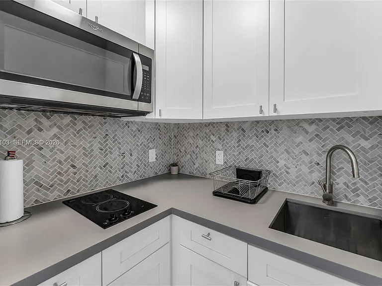 6647 SW 59th Pl #208 — Photo 5