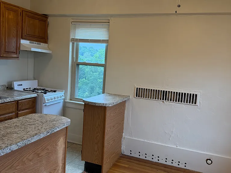 Frontenac — Photo 89
