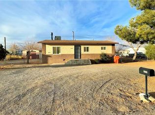 3676 E Canary Ln, Kingman, AZ 86409