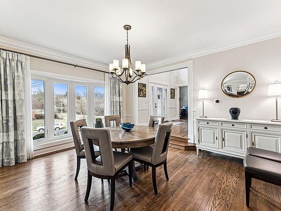 3rd image of 10700 Kingsbridge Estates Dr