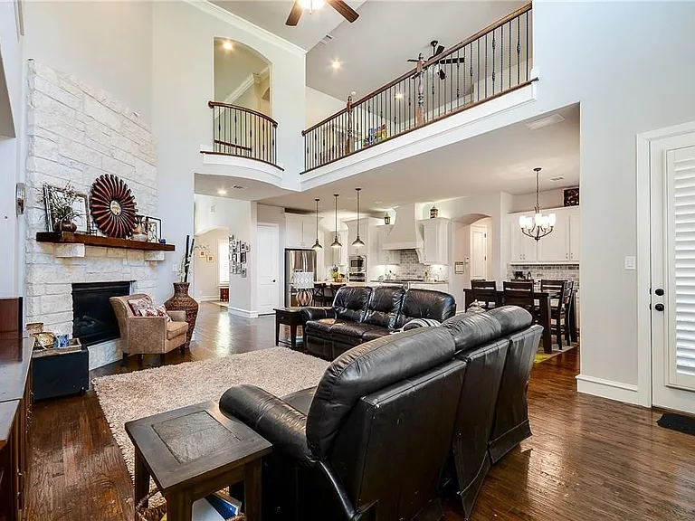 6209 Metz St — Photo 10