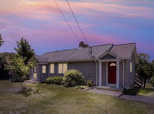 523 Norfolk St, Holliston, MA 01746