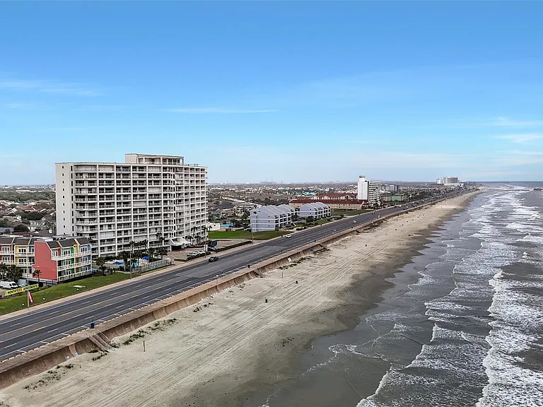 7700 Seawall Blvd #512 — Photo 34