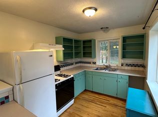 3717 Homestead Rd S #A, Salem, OR 97302