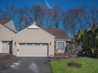 10 Shadowbrook Ln, Morristown, NJ 07960