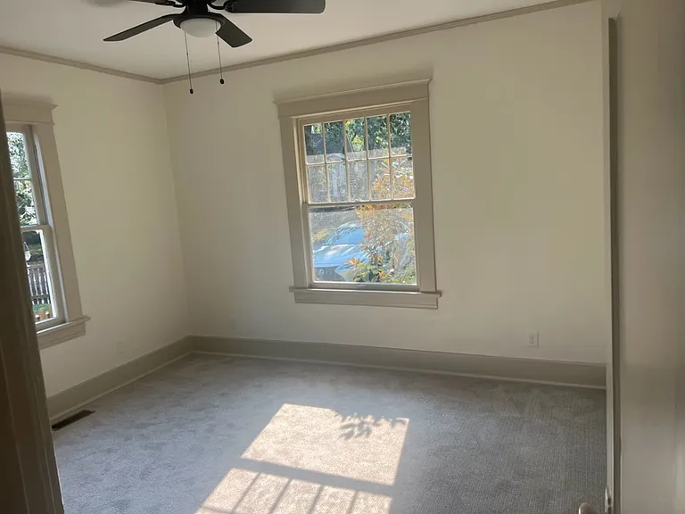 1108 N Monroe St — Photo 3