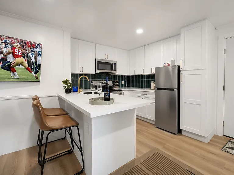 15 Dravus St #2 — Photo 16