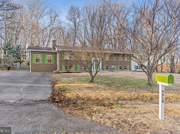 9910 Jonathan Dr, Dunkirk, MD 20754