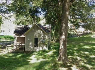 139 Garfield St, Statesville, NC 28677