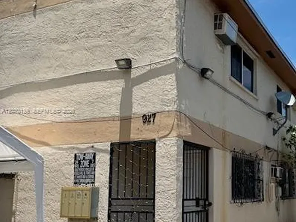 927 NW 7th Ct APT 3, Miami, FL 33136