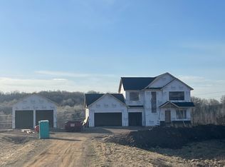 1209 54th St, Hudson, WI 54016