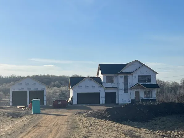 1209 54th St, Hudson, WI 54016