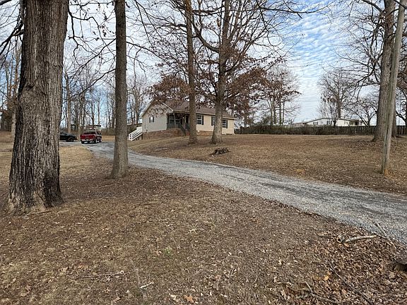 2nd image of 3847 Calista Rd