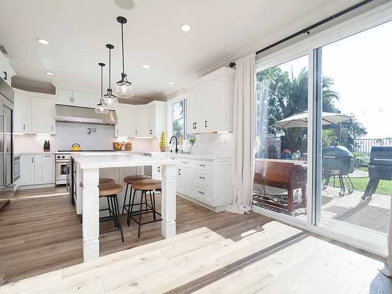 Hacienda Dr — Photo 14