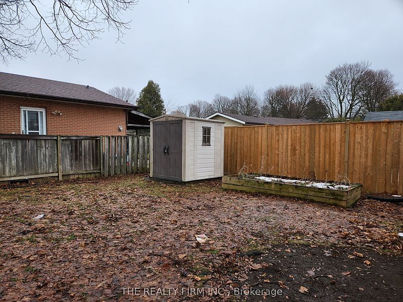London House for rent - 3 Bedrooms — photo 3